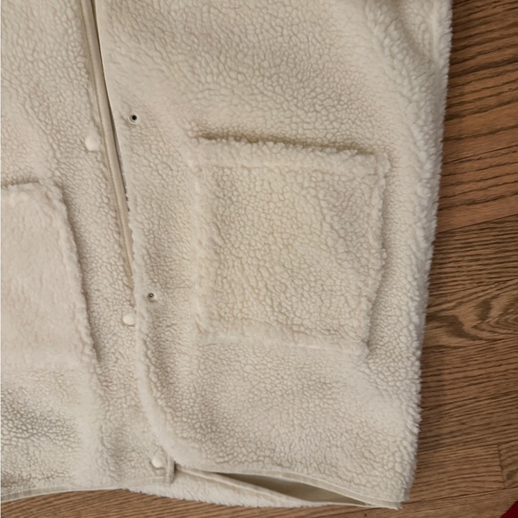 Helly Hansen Moss Insulated Raincoat with removable Sherpa Insert - Picture 5 of 6